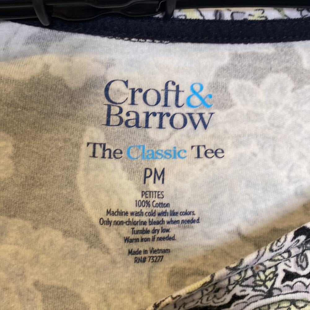 Croft & Barrow The Classic T Long Sleeve Paisley Cropped Round Neck Shirt Sz PM - Picture 3 of 7